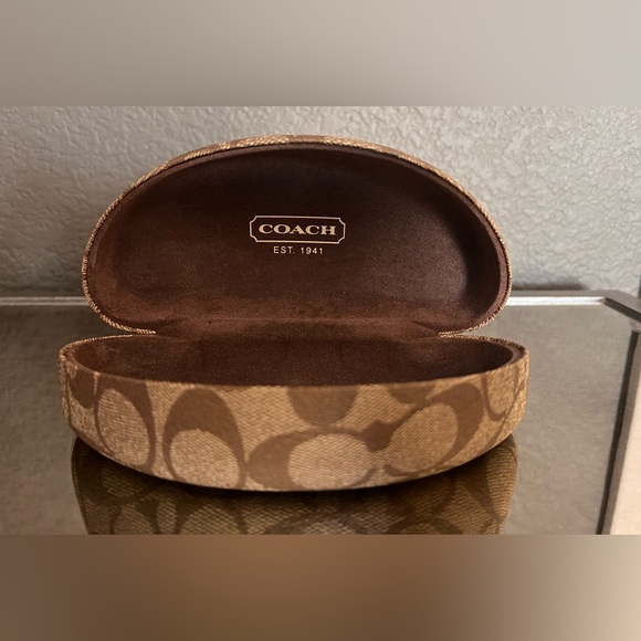 COACH Authentic Medium Hardshell Signature C Brow and Tan Sunglass Case - Picture 1 of 7